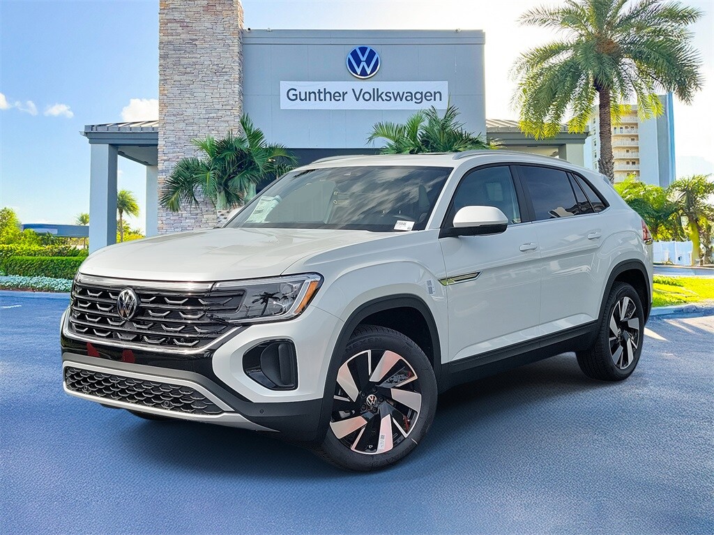 New 2026 Volkswagen Atlas Cross Sport 2.0T SE w/Technology SUV
