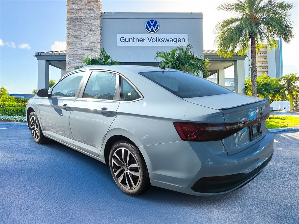 2025 Volkswagen Jetta 1.5T SE photo 5