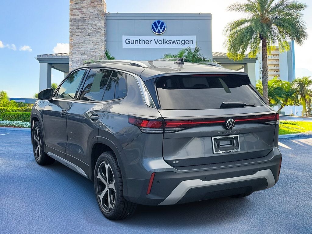 New 2026 Volkswagen Tiguan 2.0T SE SUV