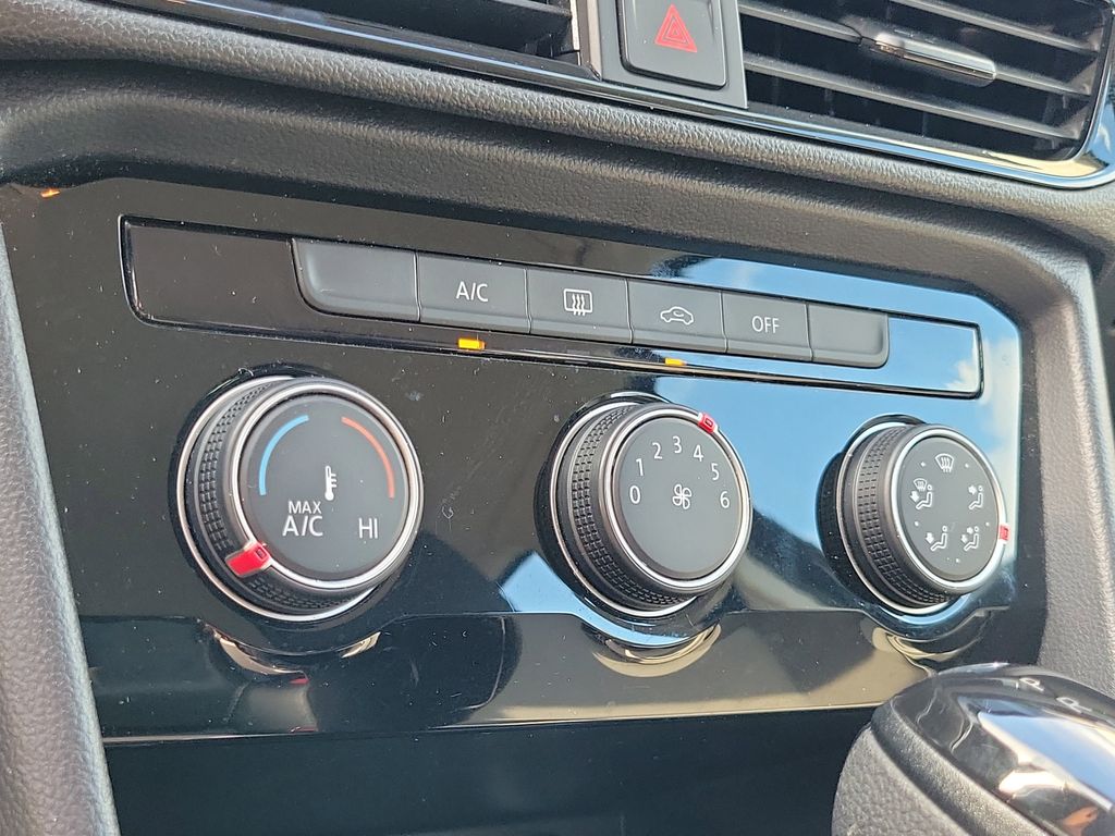 2023 Volkswagen Taos S - Photo 26