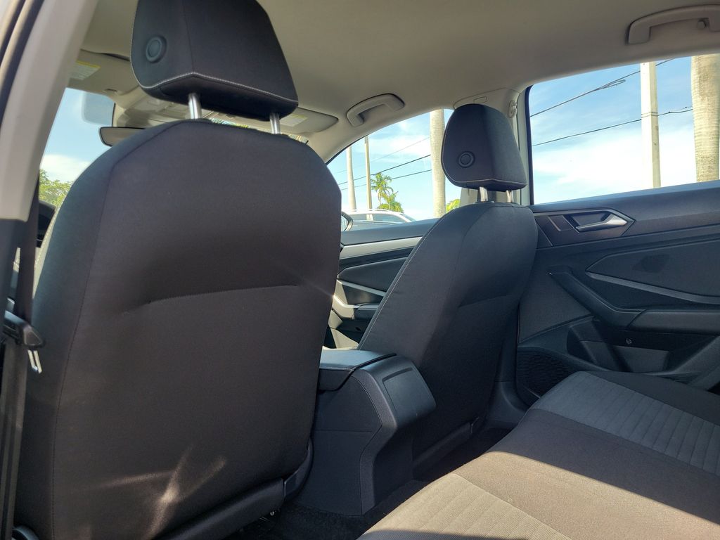 2024 Volkswagen Jetta S - Photo 9
