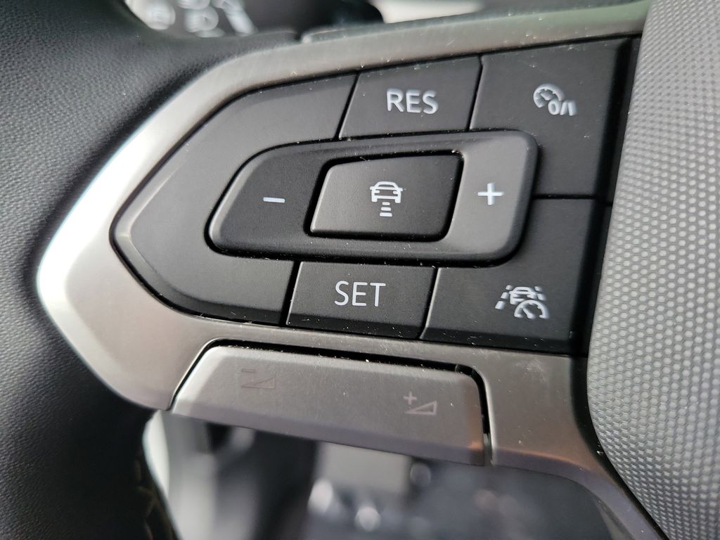 2022 Volkswagen Atlas SEL - Photo 24