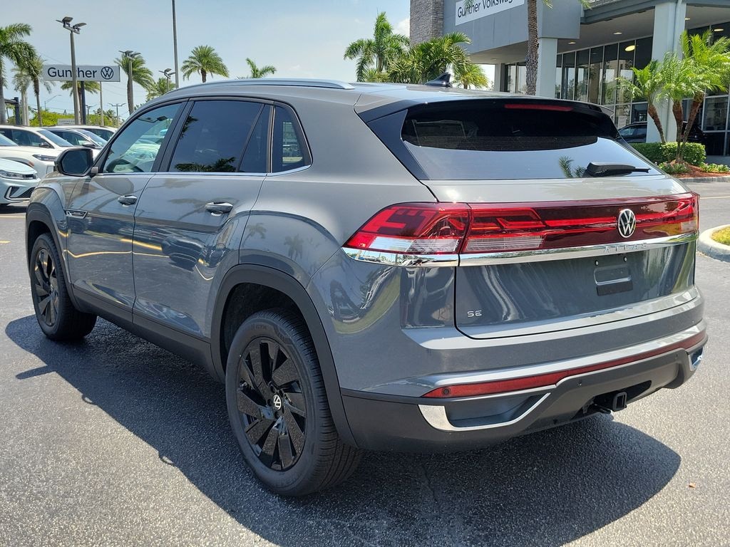 New 2026 Volkswagen Atlas Cross Sport 2.0T SE w/Technology SUV