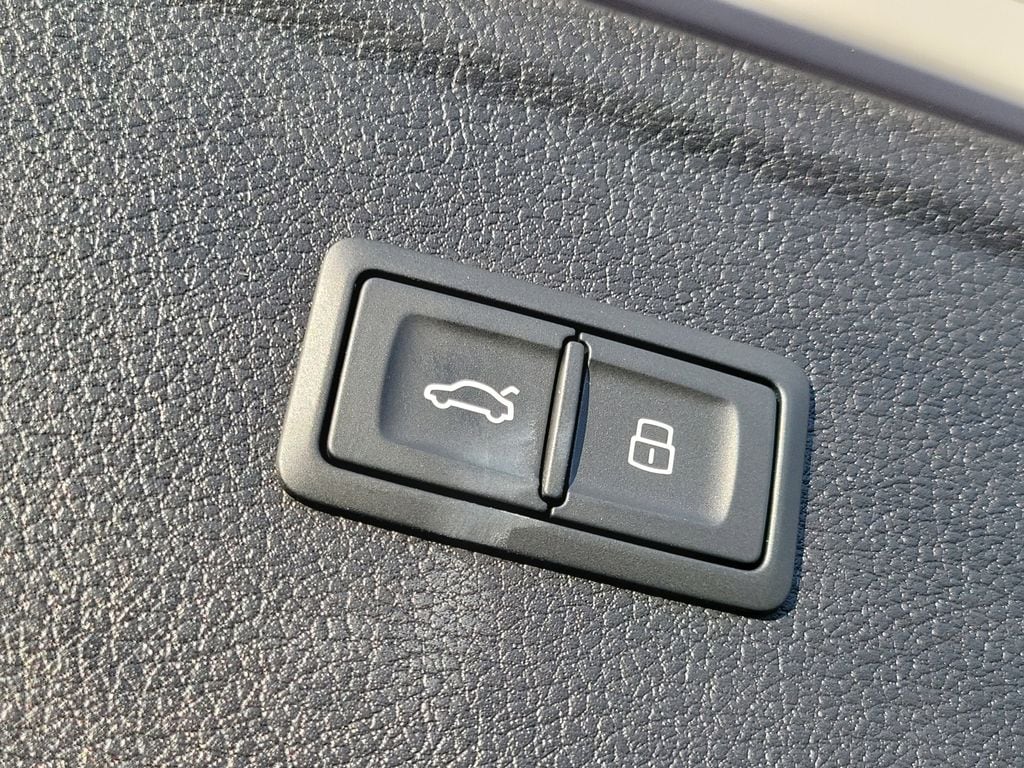 2023 Audi Q5 Premium - Photo 6