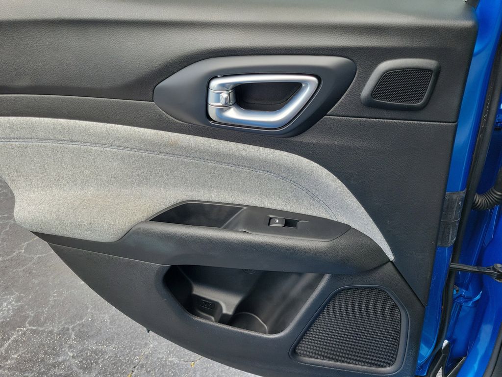 2022 Jeep Compass Latitude - Photo 14