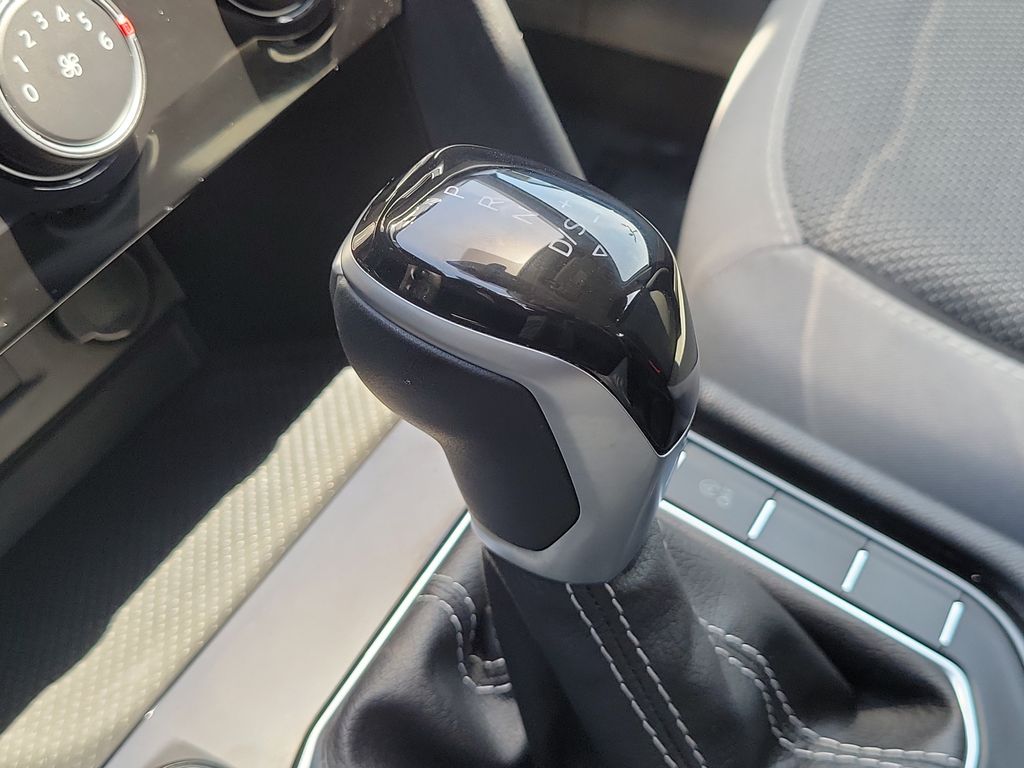 2024 Volkswagen Taos S - Photo 26