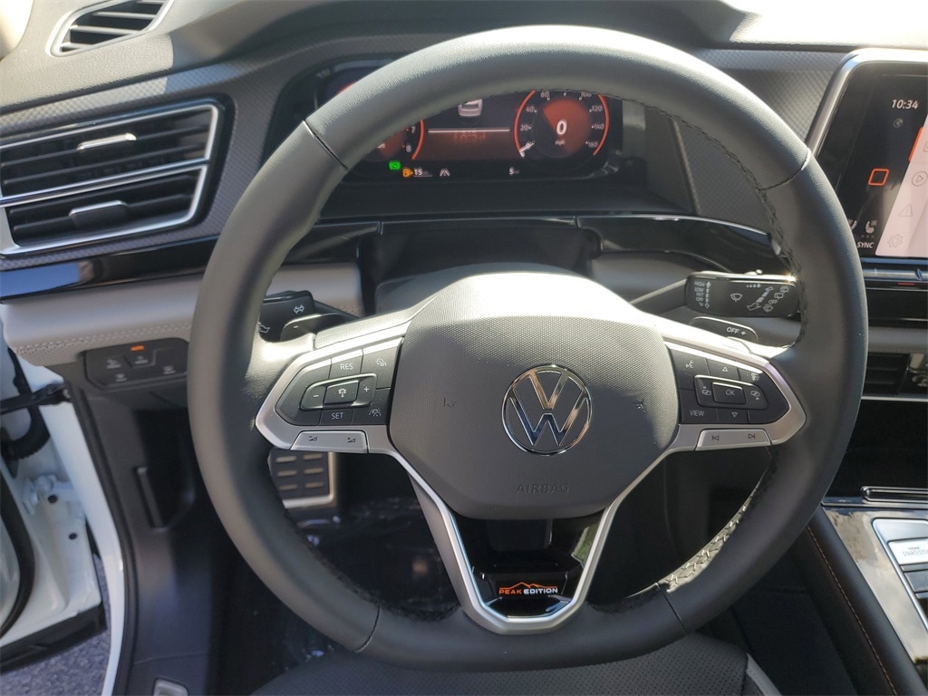 2025 Volkswagen Atlas Atlas Peak Edition - Photo 25