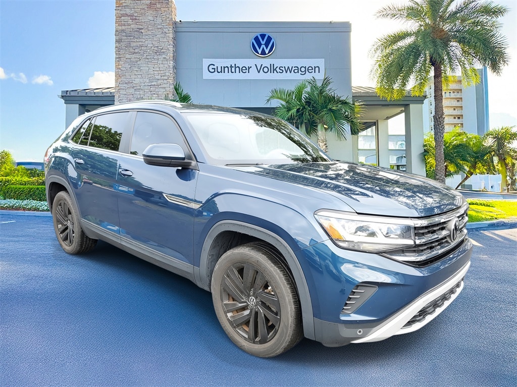 Certified 2022 Volkswagen Atlas Cross Sport 2.0T SE w/Technology SUV