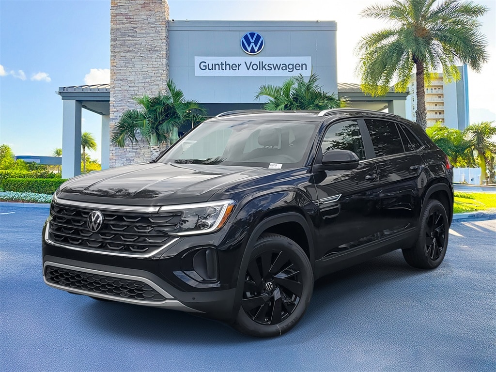 New 2026 Volkswagen Atlas Cross Sport 2.0T SE w/Technology SUV