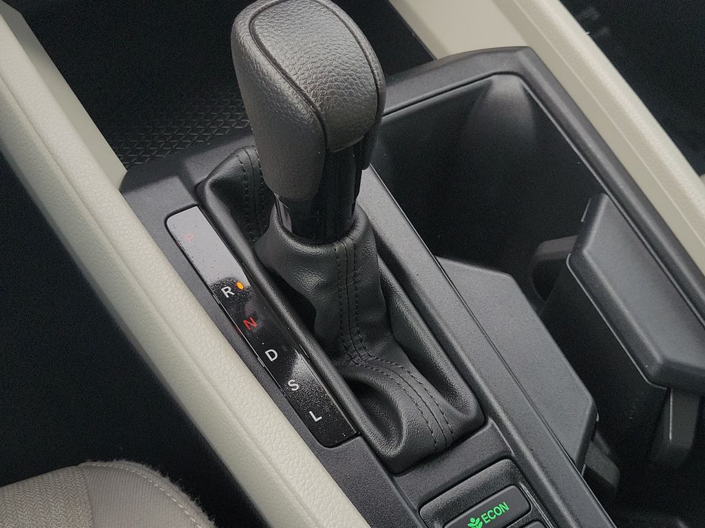 2025 Honda Accord SE - Photo 29
