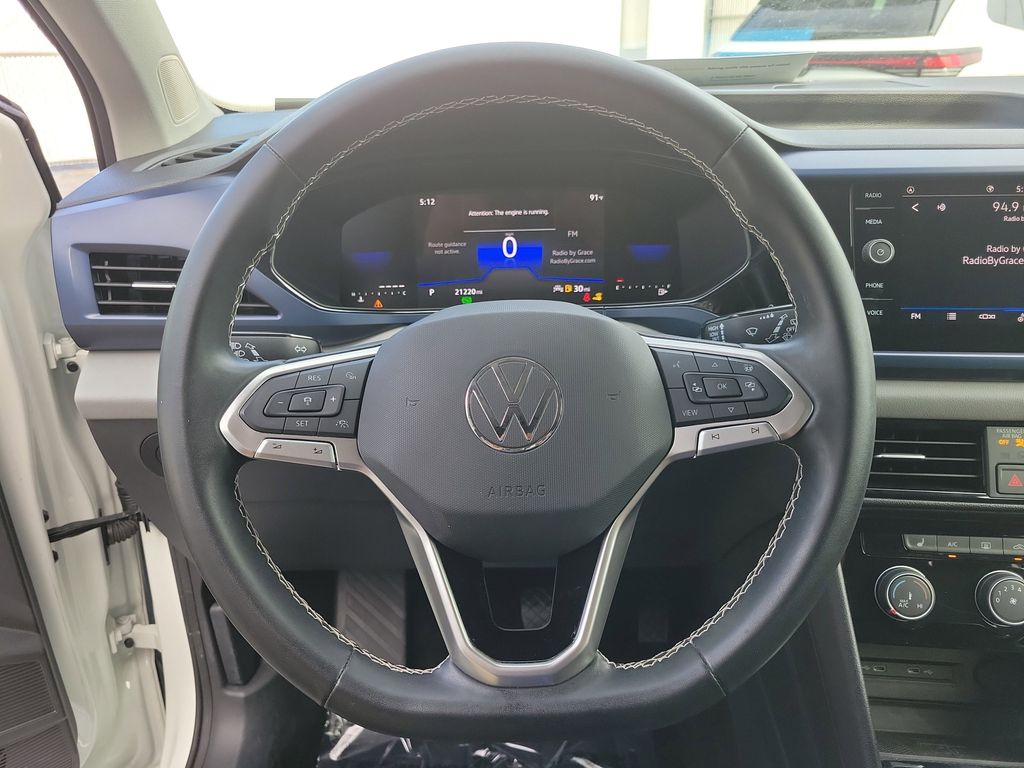 2023 Volkswagen Taos SE - Photo 20