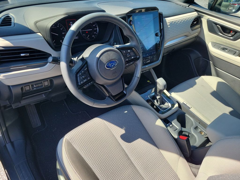 2025 Subaru Forester Premium - Photo 12