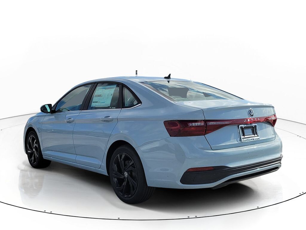 New 2026 Volkswagen Jetta 1.5T SE Sedan