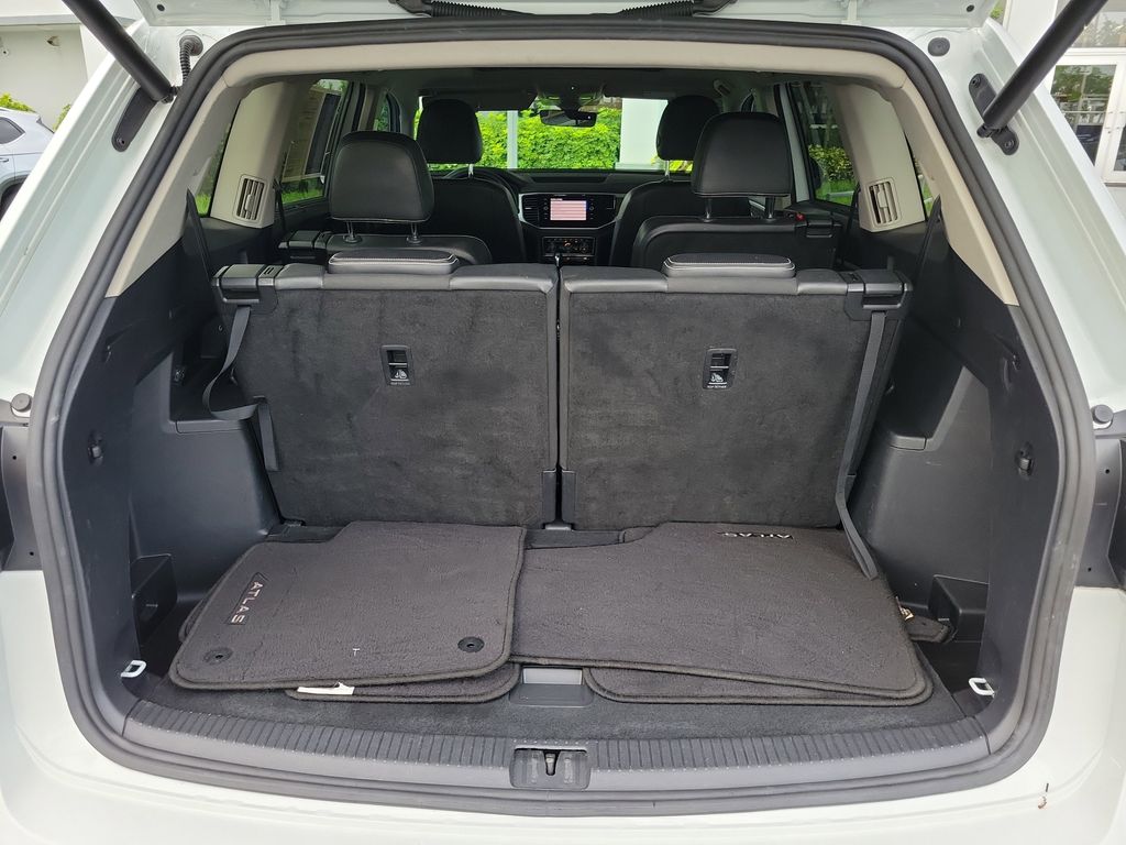 2022 Volkswagen Atlas SEL - Photo 10