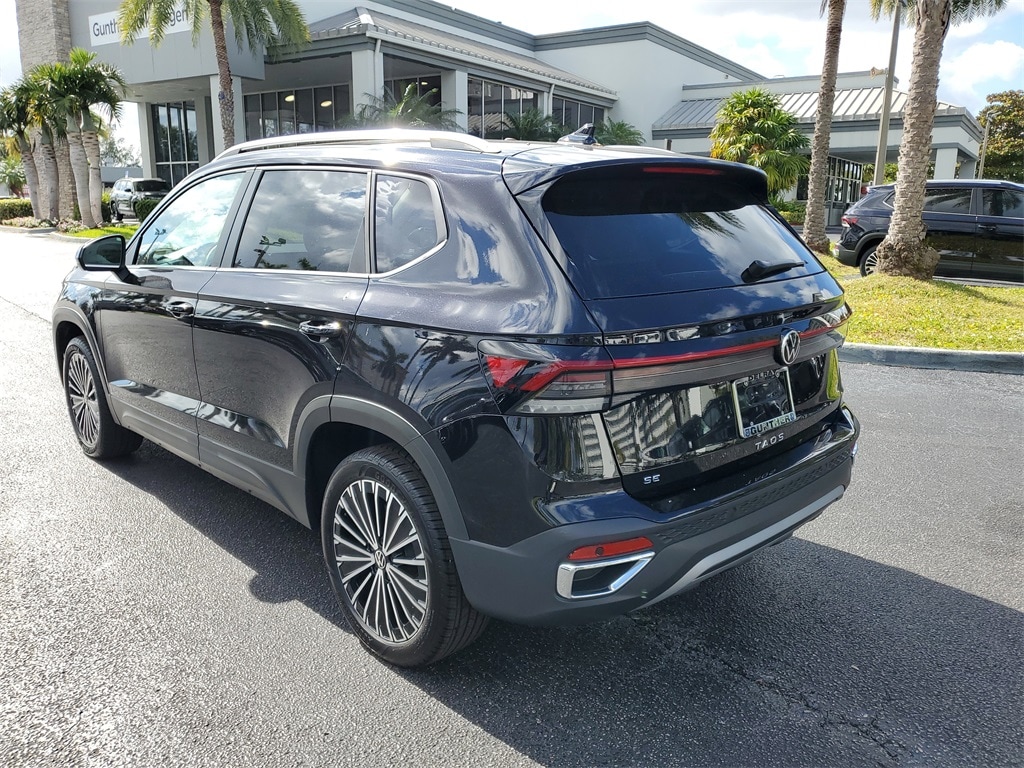 New 2025 Volkswagen Taos 1.5T SE SUV