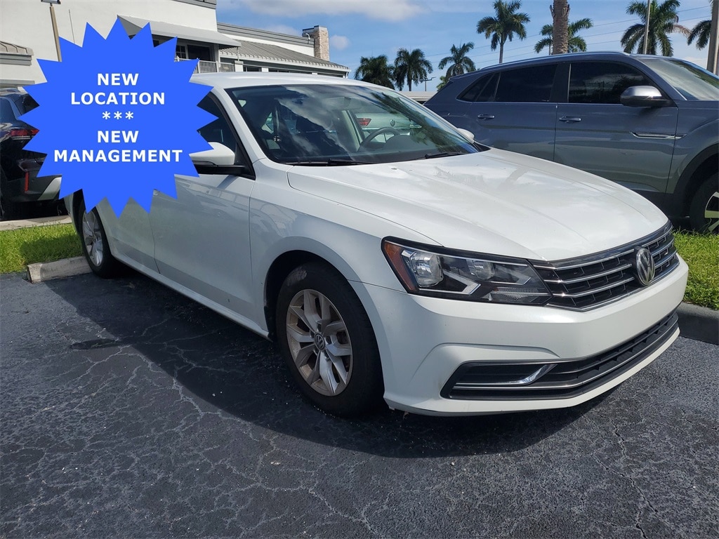 2018 Volkswagen Passat S