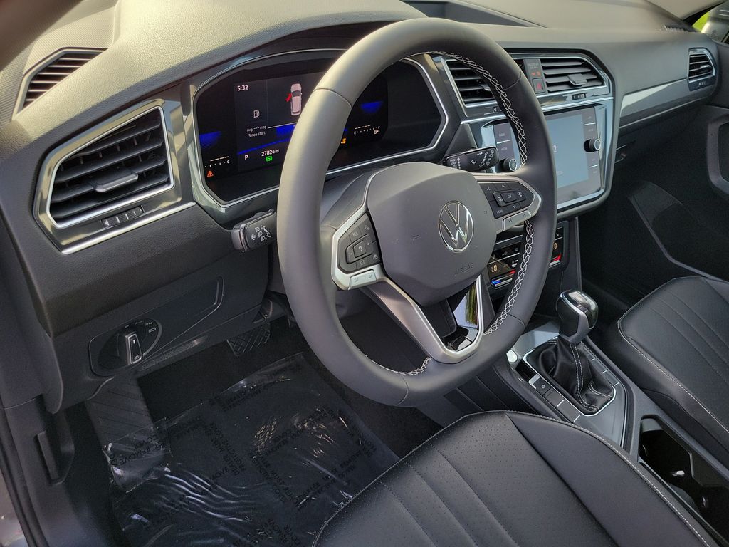 2023 Volkswagen Tiguan SE - Photo 20