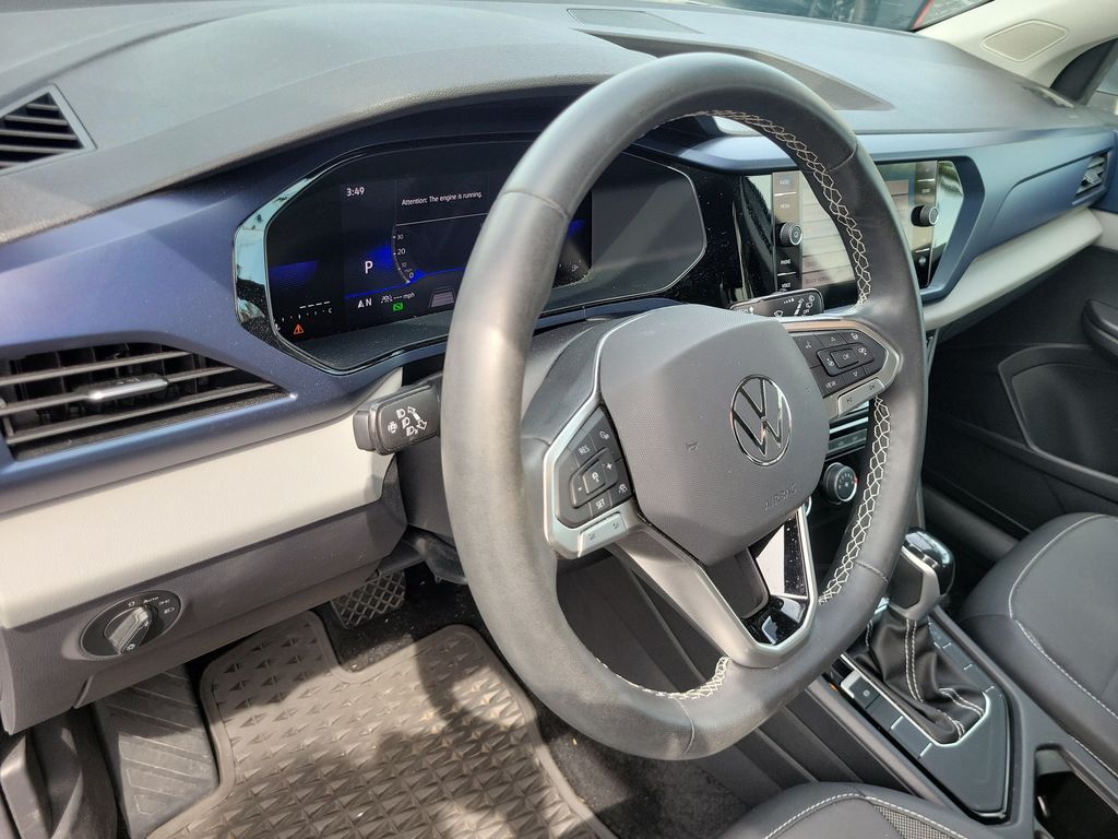 2023 Volkswagen Taos SE - Photo 15