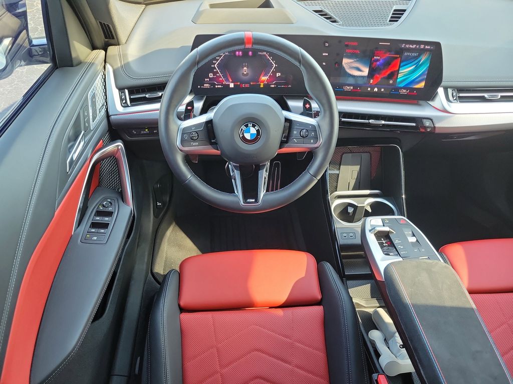 2025 BMW X1 M35i - Photo 18
