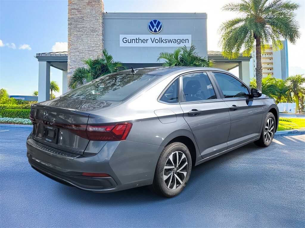 2025 Volkswagen Jetta 1.5T S photo 3
