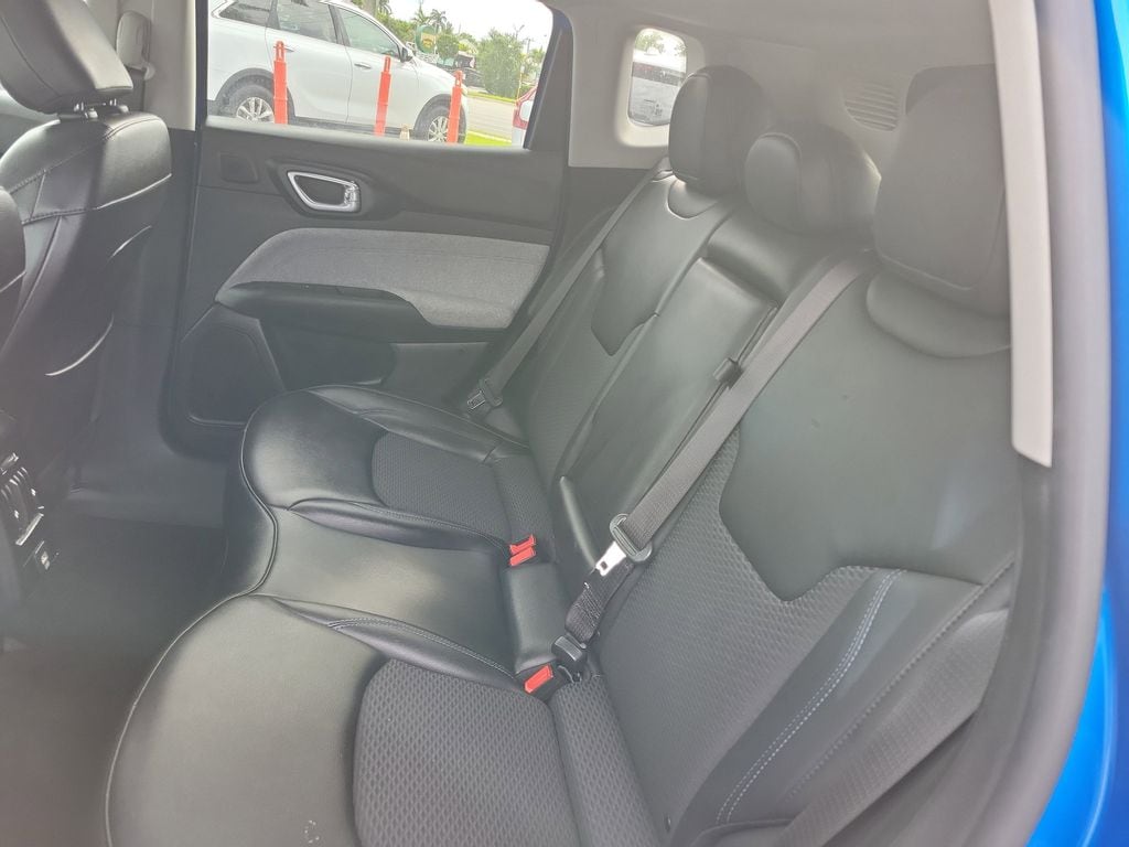 2022 Jeep Compass Latitude - Photo 13