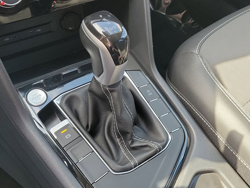 2023 Volkswagen Taos SE - Photo 25