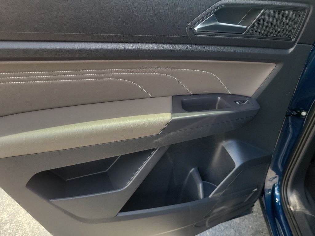 2021 Volkswagen Atlas Cross Sport SE w/Tech - Photo 14