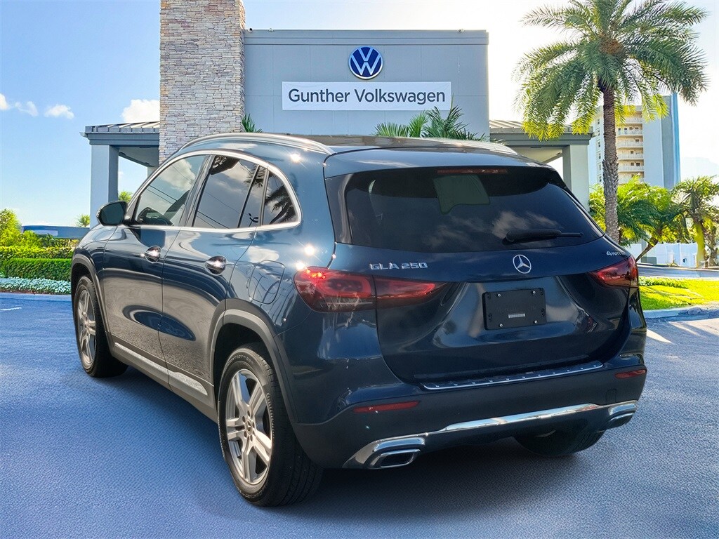 2023 Mercedes Benz GLA 250 4MATIC photo 3