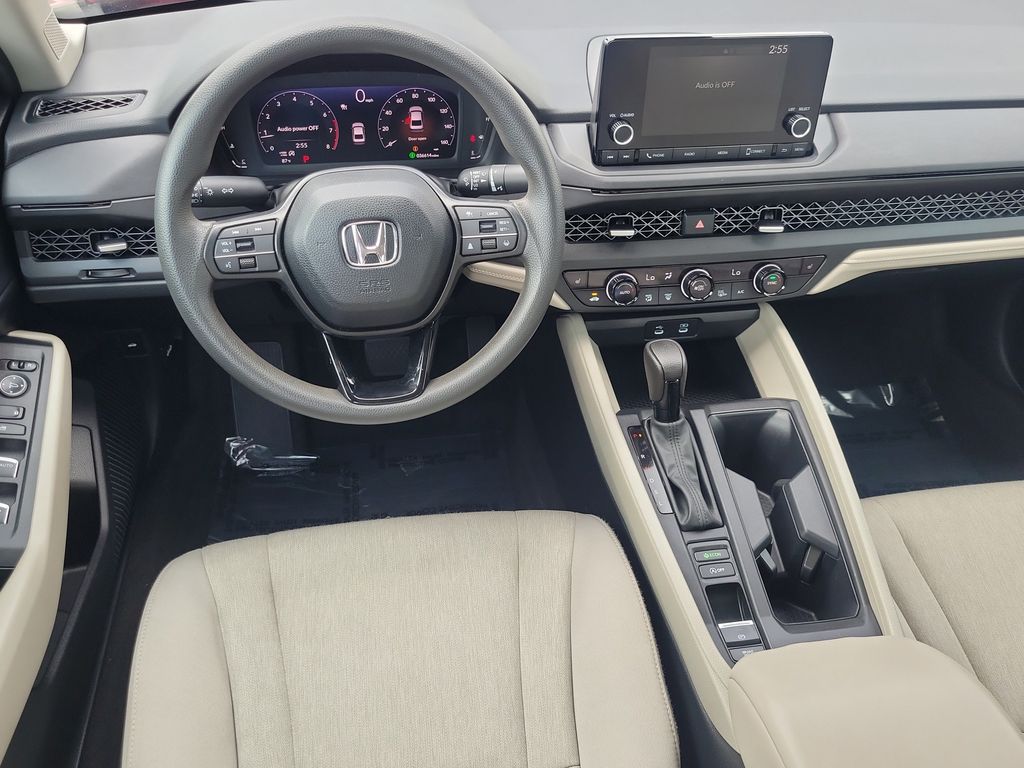 2025 Honda Accord SE - Photo 12
