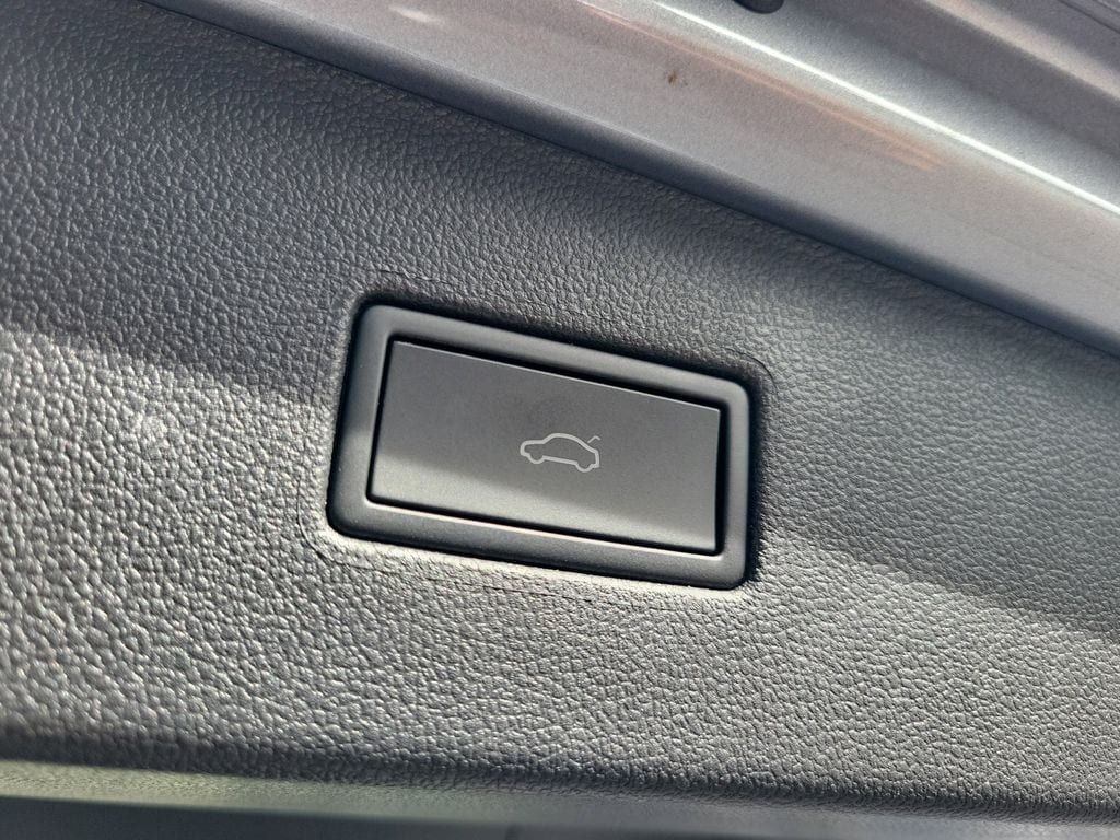 2024 Volkswagen Tiguan SE - Photo 6