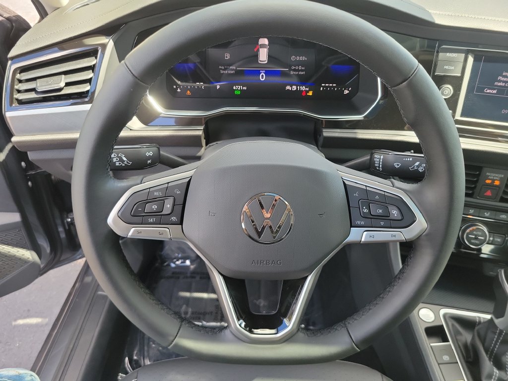 2023 Volkswagen Jetta SE - Photo 27