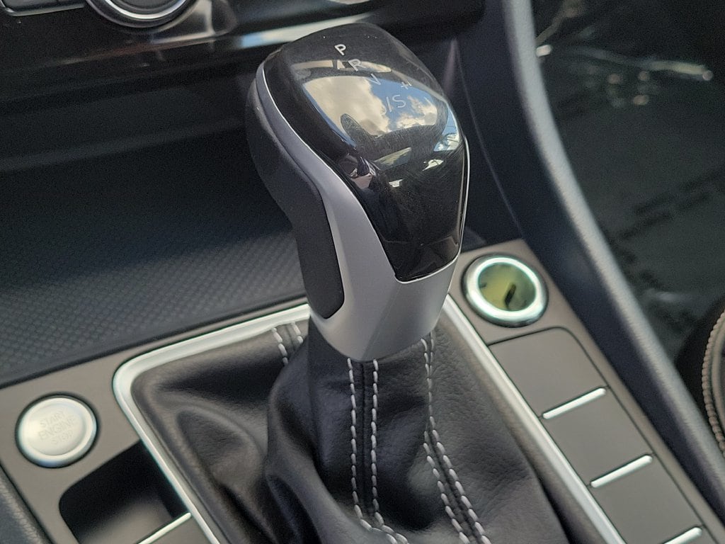 2023 Volkswagen Jetta SE - Photo 35