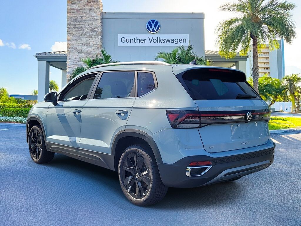 New 2026 Volkswagen Taos 1.5T SE SUV