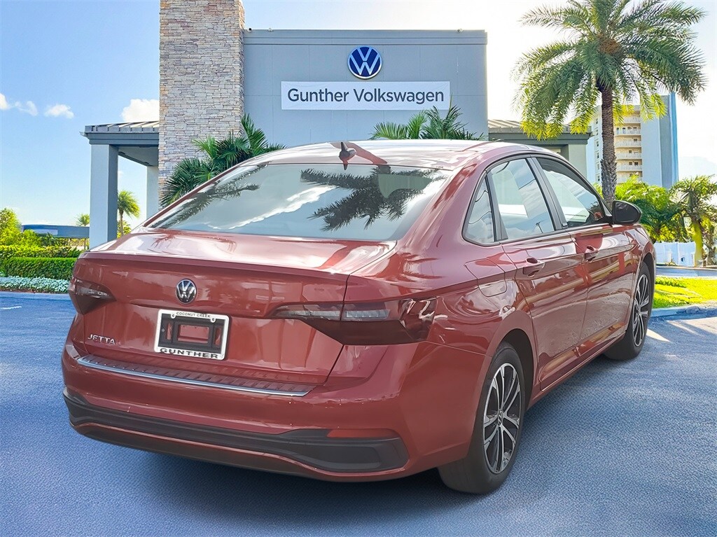 2024 Volkswagen Jetta 1.5T Sport photo 4