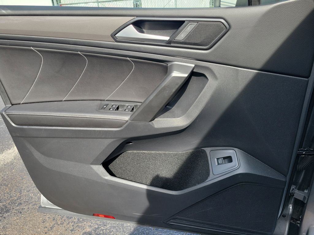 2024 Volkswagen Tiguan SE - Photo 17