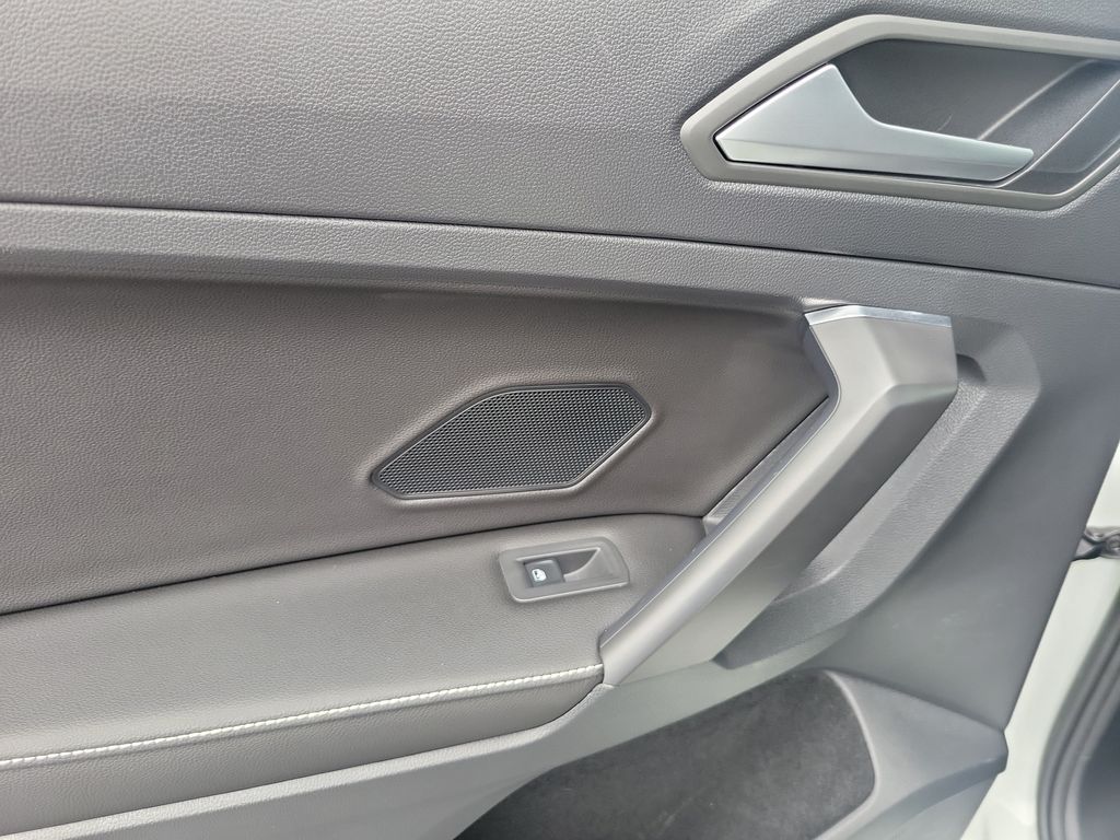 2023 Volkswagen Tiguan S - Photo 7