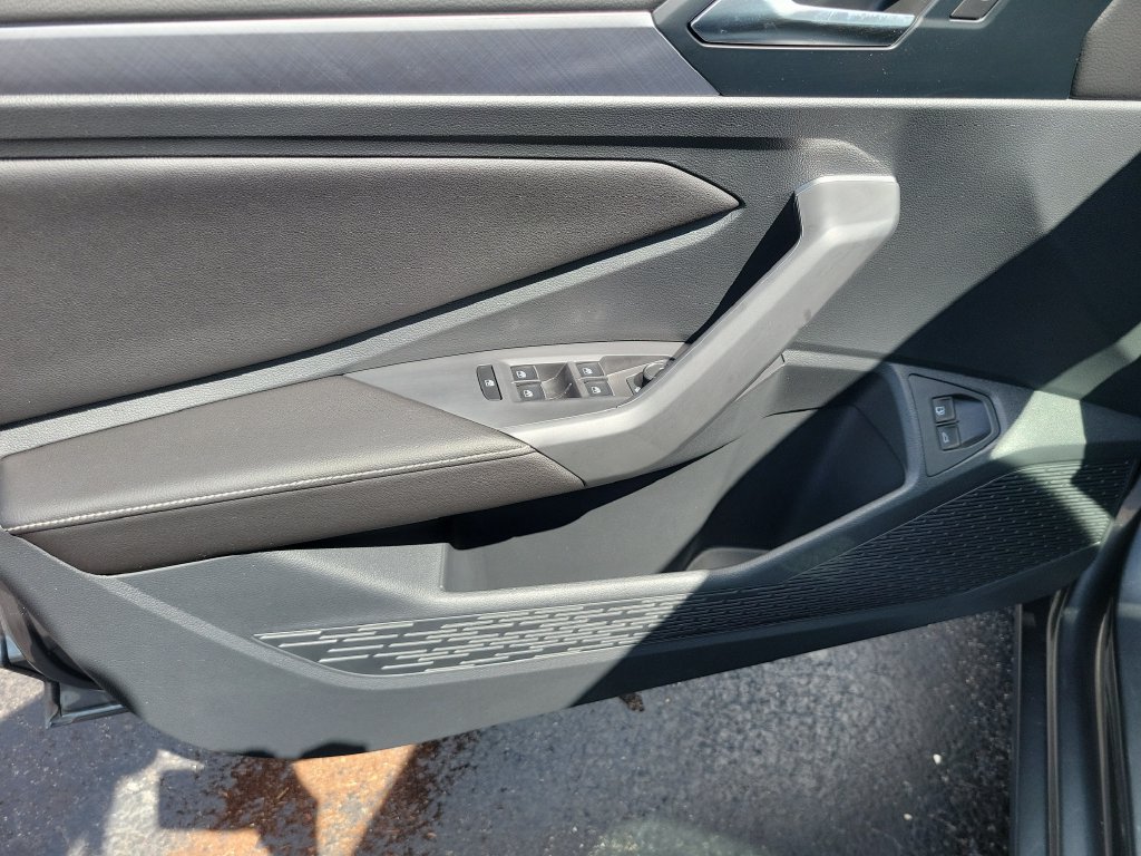 2023 Volkswagen Jetta SE - Photo 20
