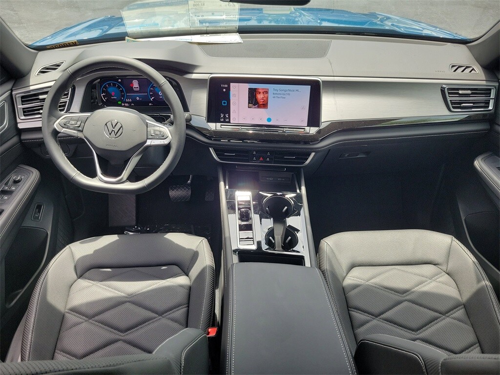 2025 Volkswagen Atlas Cross Sport SE w/Tech - Photo 8