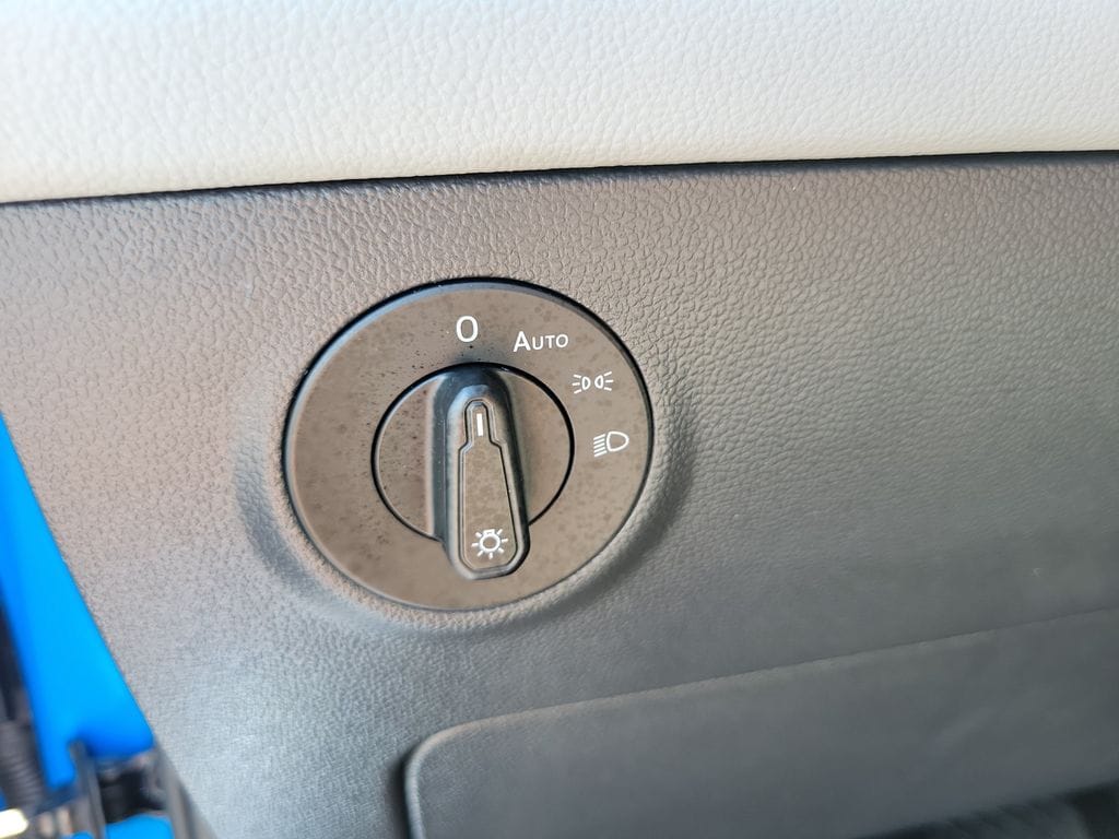 2023 Volkswagen Taos SE - Photo 19