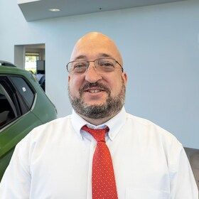 Staff member Rafael Servan from ID_92bef1