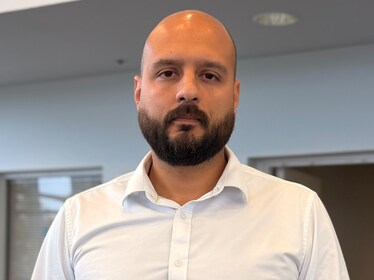 Staff member Ricardo Khoury from ID_5ecd4c