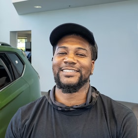 Staff member Xzavier Godbolt from ID_38eab8