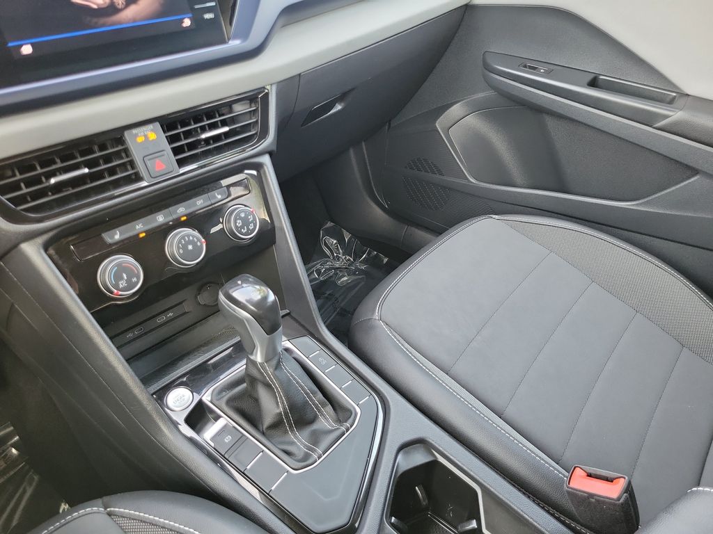 2023 Volkswagen Taos SE - Photo 23