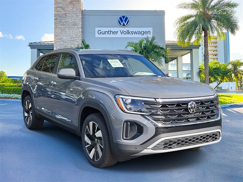 2026 Volkswagen Atlas Cross Sport SE Technology photo 2