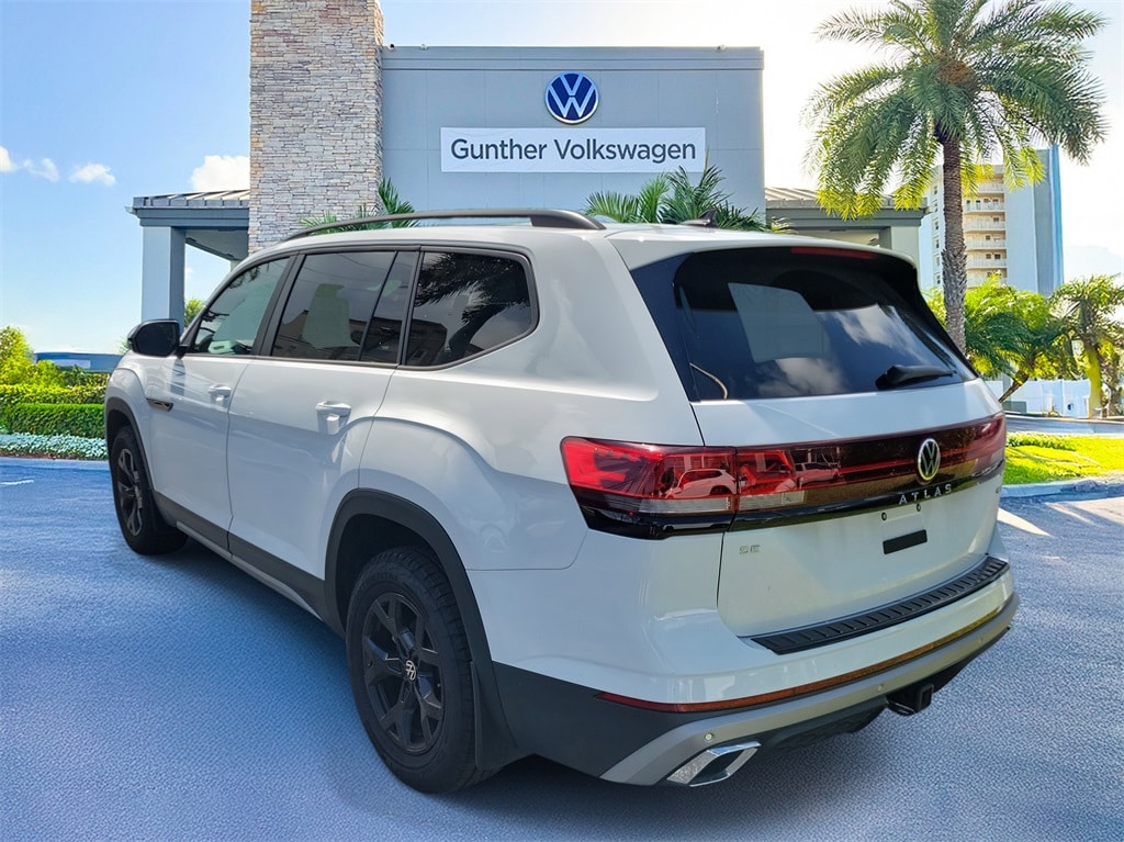New 2025 Volkswagen Atlas 2.0T Peak Edition SUV