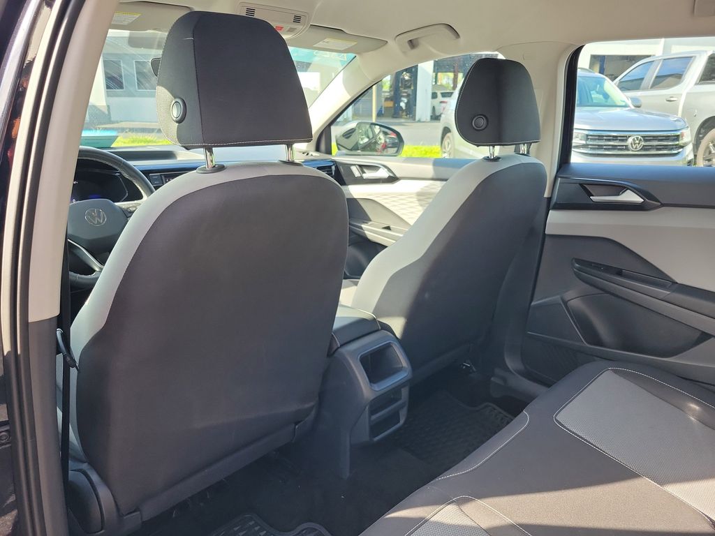 2023 Volkswagen Taos S - Photo 8