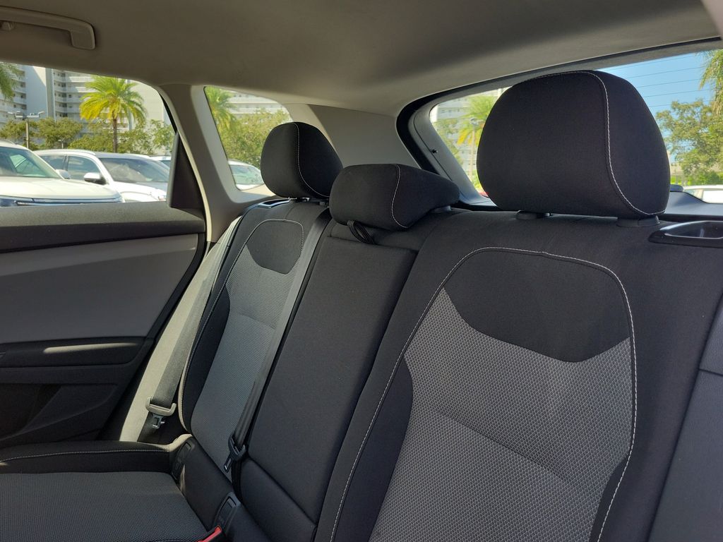 2023 Volkswagen Taos S - Photo 8