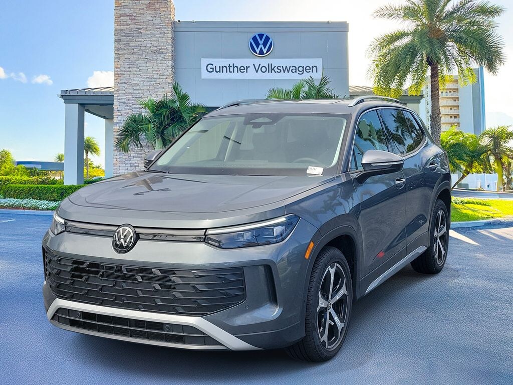New 2026 Volkswagen Tiguan 2.0T SE SUV