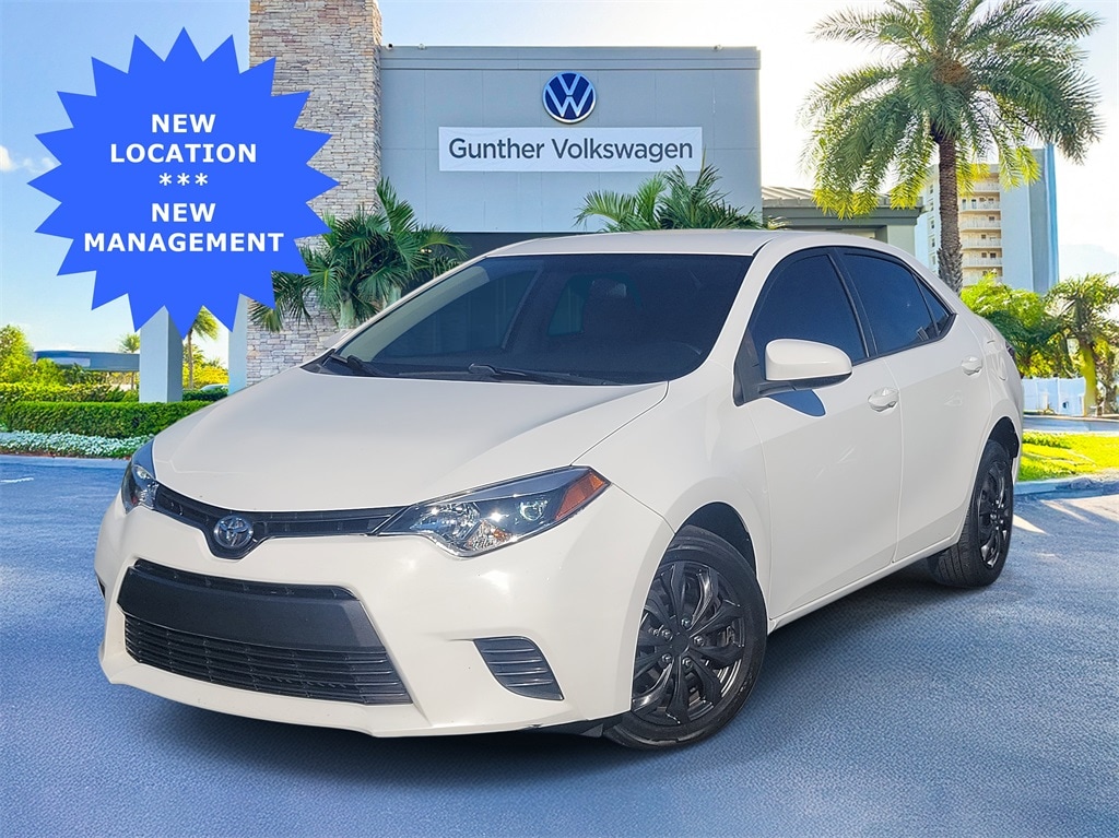 2015 Toyota Corolla L's photo