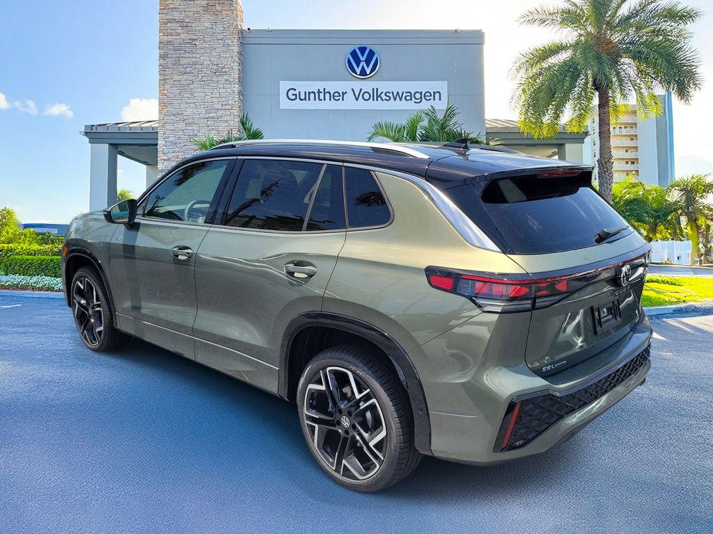 New 2026 Volkswagen Tiguan SEL R-Line Turbo SUV